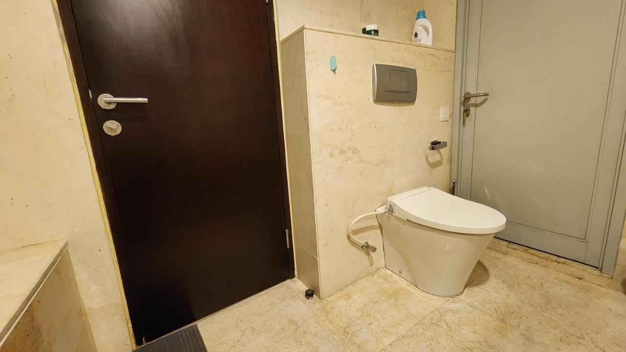 Unforgettable Nights Next To Ascott Sudirman -Min Stay 3 Nights- Jakarta Exteriör bild