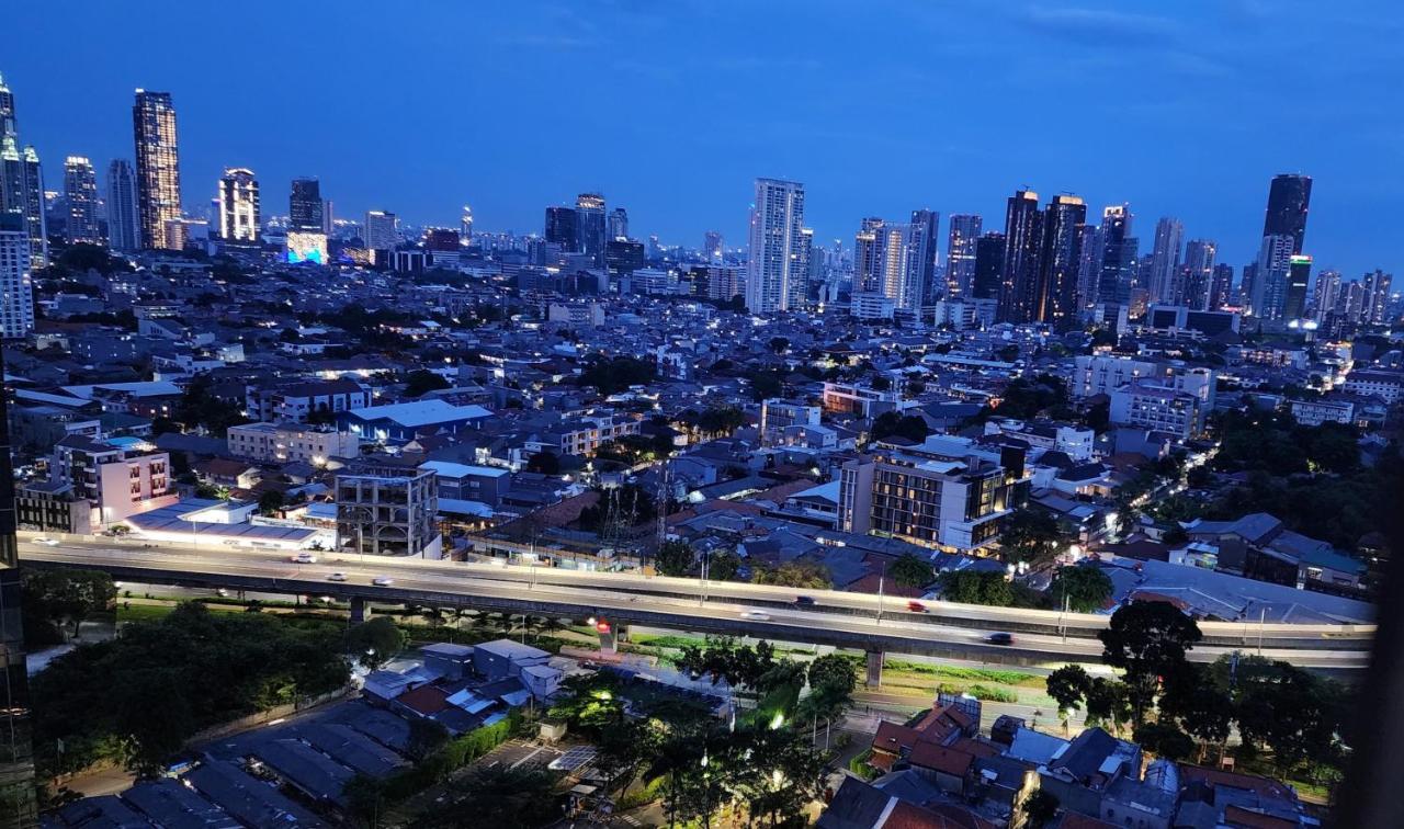 Unforgettable Nights Next To Ascott Sudirman -Min Stay 3 Nights- Jakarta Exteriör bild
