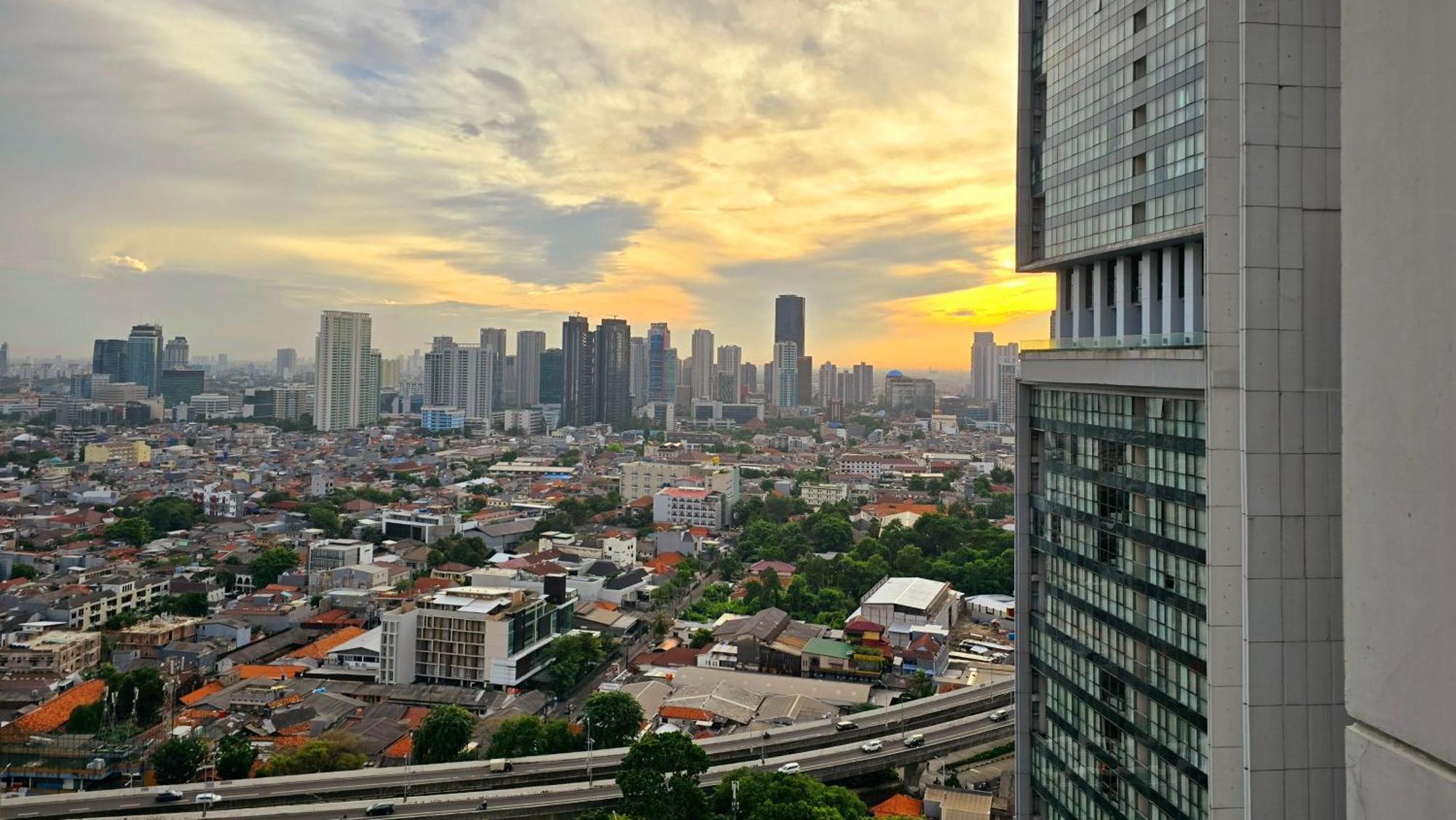 Unforgettable Nights Next To Ascott Sudirman -Min Stay 3 Nights- Jakarta Exteriör bild